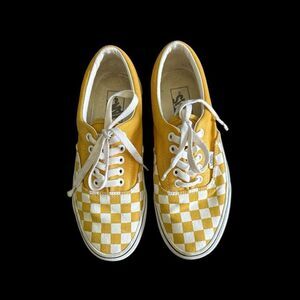 VANS Off the Wall Lace Up Checkered Sneaker Mustard Yellow Size Womens 8.5 Men 7
